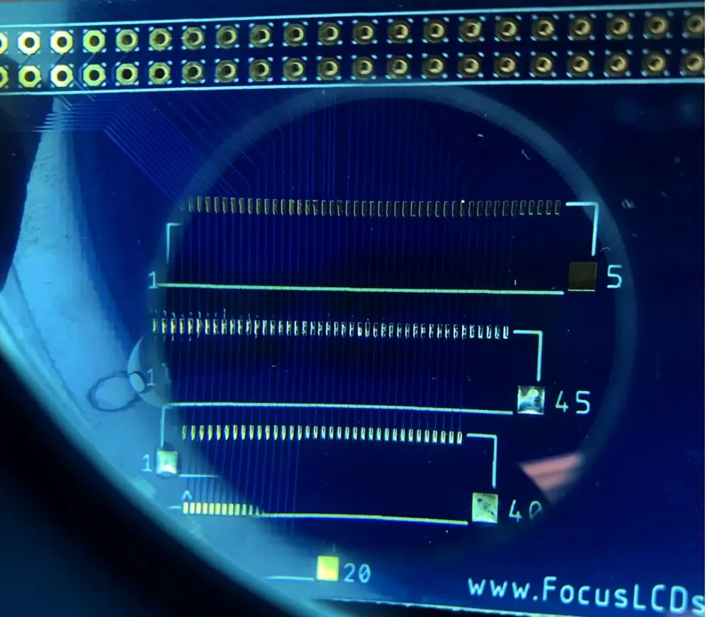 soldering-display-connectors-and-surface-mount-devices-8.jpg